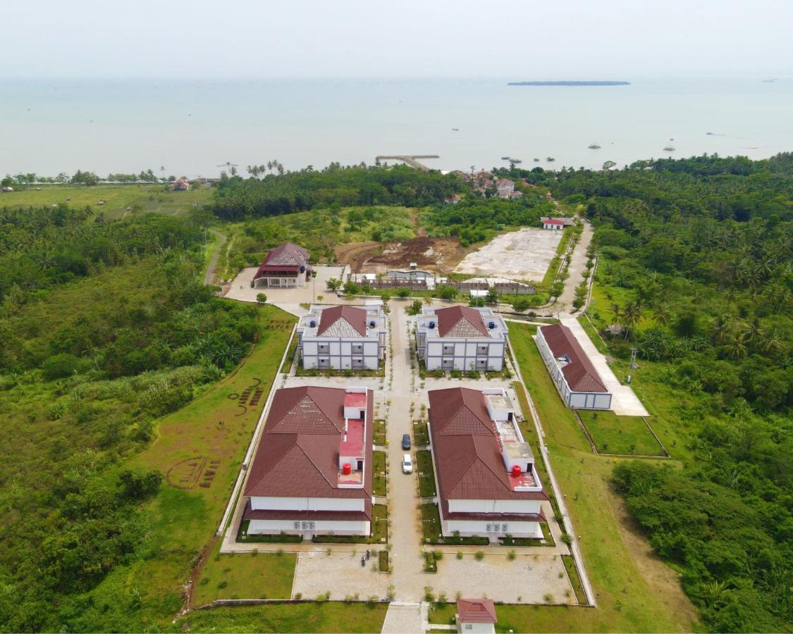 Asoka Resort Banten Tanjung Lesung Exterior foto